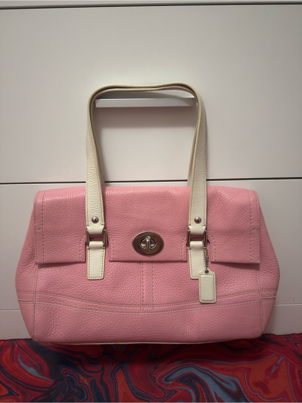 Vintage Coach Hamptons Pink Pebbled Leather Turnlock Flap Bag